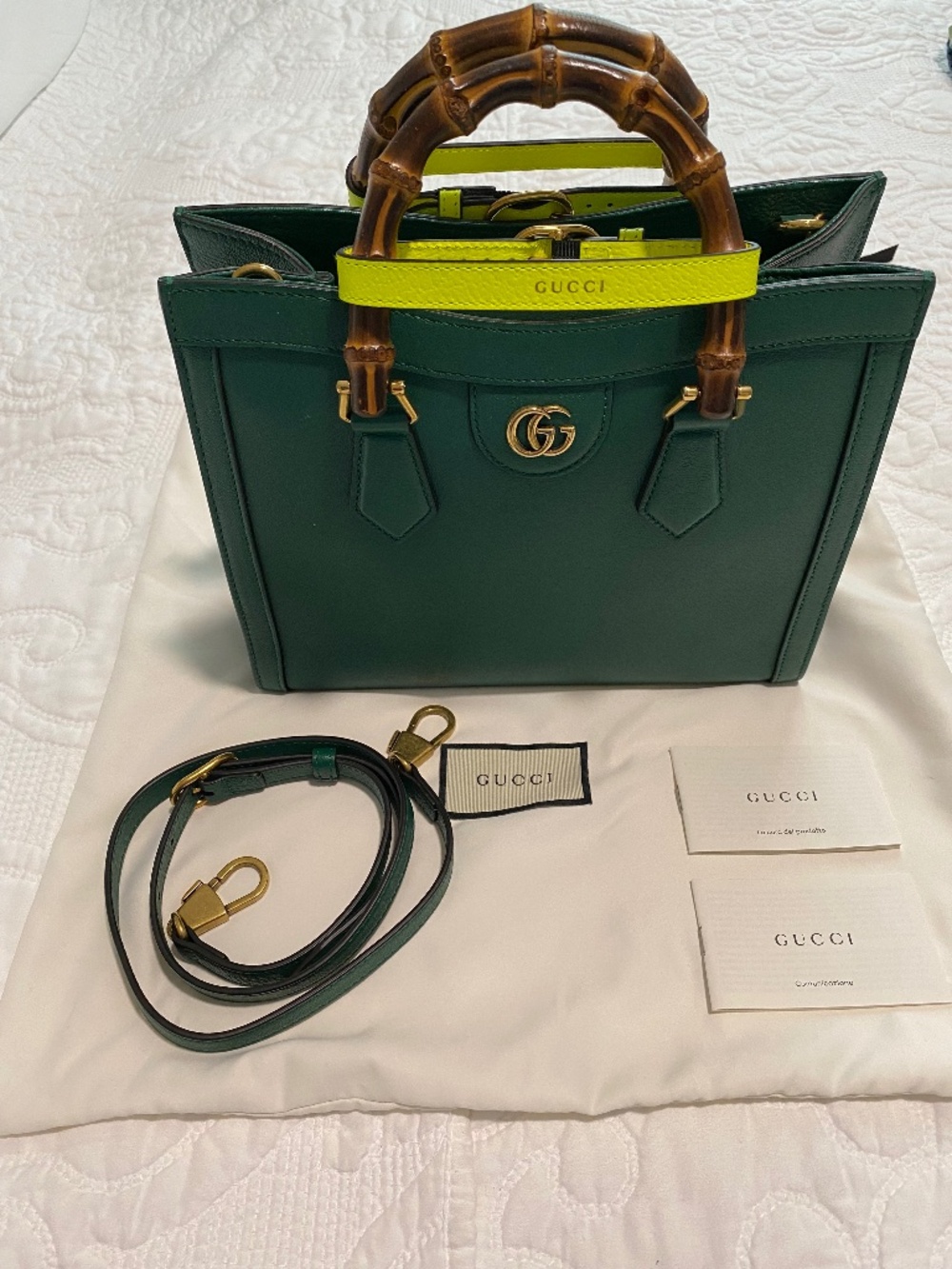 Authentic Gucci DianaTote/Bamboo Handles/Leather